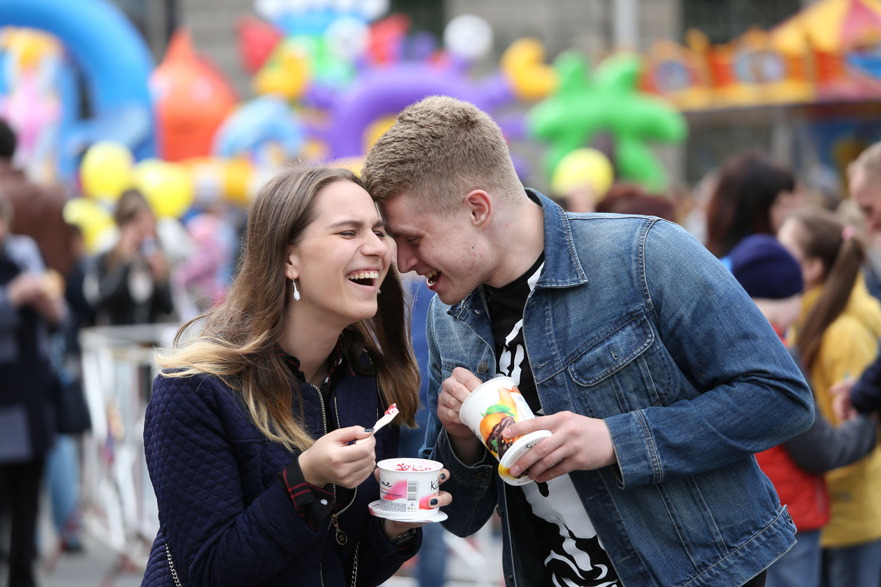 Фестиваль мороженого на площади Островского фото 20222
